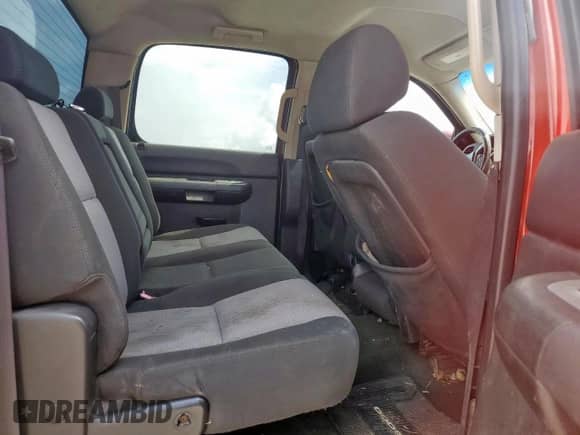 2008 GMC Sierra 1500 SL with VIN 2GTEC13C481181287, listed as a Copart auction lot 63750495 with 144,619 mi miles and Salvage title. Bid and sale history available at DreamBid. Image 10.