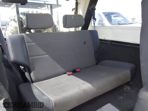 2006 Jeep Wrangler with VIN 1J4FA64S16P757277, listed as a IAAI auction lot 42169730 with 110,737 mi miles and . Bid and sale history available at DreamBid. Image 8.