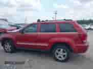 2005 Jeep Grand Cherokee Limited с VIN 1J4HS58N55C683825, выставлен на аукционе IAAI как лот 42801026 с пробегом 130 405 миль миль и . История ставок и продаж доступна на DreamBid. Изображение 14.