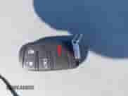 2021 Dodge Challenger SXT z VIN 2C3CDZGG0MH614366, wystawiony jako IAAI lot #43228762 z przebiegiem 47 728 mil mil oraz . Historia ofert i sprzedaży dostępna na DreamBid. Obrazek 11.