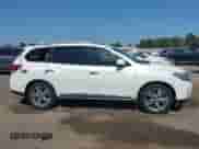 2015 Nissan Pathfinder SL with VIN 5N1AR2MN7FC702749, listed as a IAAI auction lot 42743782 with 102,262 mi miles and . Bid and sale history available at DreamBid. Image 14.