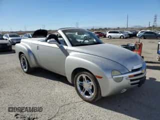 2005 Chevrolet SSR LS z VIN 1GCES14H05B114789, wystawiony jako Copart lot #41580375 z przebiegiem 61 896 mil mil oraz Czysty tytuł • Clean title. Historia ofert i sprzedaży dostępna na DreamBid. Obrazek 4.