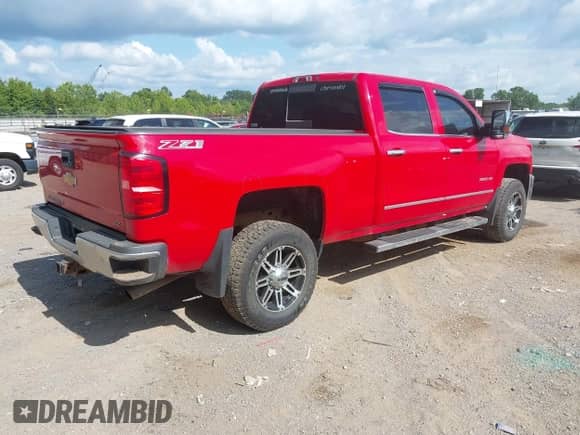 2015 Chevrolet Silverado 2500HD LTZ с VIN 1GC1KWEG3FF531609, выставлен на аукционе IAAI как лот 42754744 с пробегом 198 706 миль миль и . История ставок и продаж доступна на DreamBid. Изображение 4.