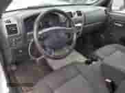 2010 Chevrolet Colorado Work Truck z VIN 1GCCSBD96A8114051, wystawiony jako Copart lot #67944105 z przebiegiem 211 030 mil mil oraz Szkoda całkowita • Salvage title. Historia ofert i sprzedaży dostępna na DreamBid. Obrazek 8.