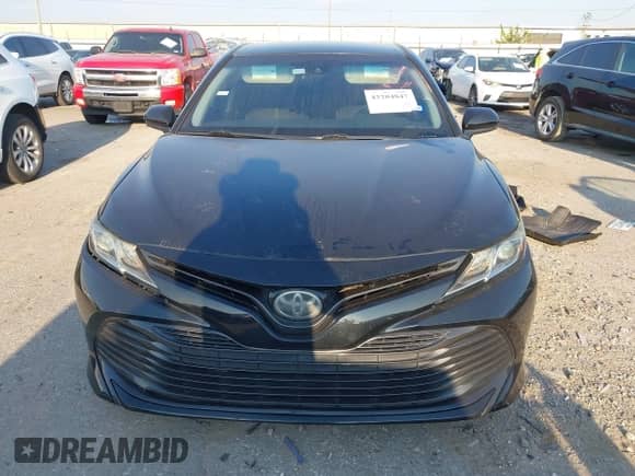 2018 Toyota Camry SE with VIN 4T1B11HK4JU658668, listed as a IAAI auction lot 43204847 with 195,921 mi miles and . Bid and sale history available at DreamBid. Image 12.