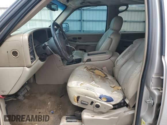2006 Chevrolet Avalanche Z71 with VIN 3GNEK12ZX6G111877, listed as a Copart auction lot 58907305 with 230,609 mi miles and Salvage title. Bid and sale history available at DreamBid. Image 7.