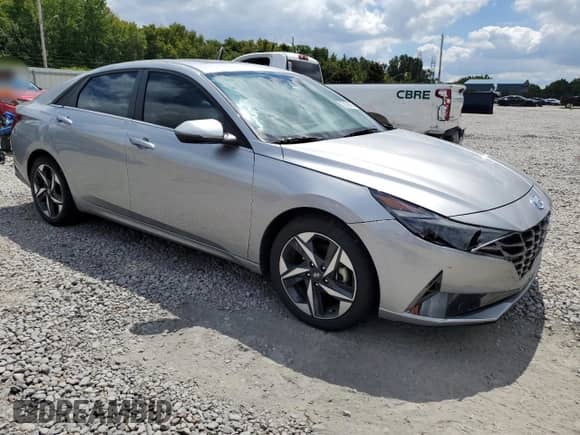 2023 Hyundai Elantra Limited with VIN 5NPLP4AG2PH116261, listed as a Copart auction lot 70179085 with 31,432 mi miles and Salvage title. Bid and sale history available at DreamBid. Image 4.