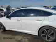 2021 Honda Accord Sport z VIN 1HGCV2F33MA020403, wystawiony jako IAAI lot #43252381 z przebiegiem 64 223 mil mil oraz . Historia ofert i sprzedaży dostępna na DreamBid. Obrazek 14.