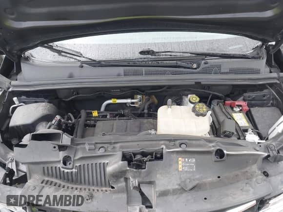 2021 Chevrolet Trax LT z VIN KL7CJLSBXMB306785, wystawiony jako IAAI lot #43415505 z przebiegiem 38 274 mil mil oraz . Historia ofert i sprzedaży dostępna na DreamBid. Obrazek 10.