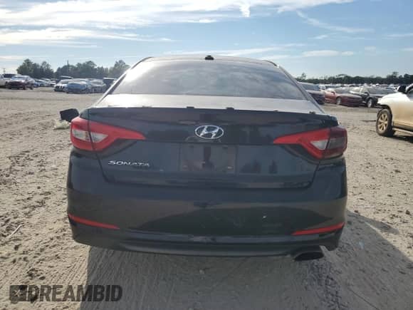 2015 Hyundai Sonata SE с VIN 5NPE24AFXFH010802, выставлен на аукционе Copart как лот 80144355 с пробегом 139 221 миль миль и Чистый • Clean title. История ставок и продаж доступна на DreamBid. Изображение 6.