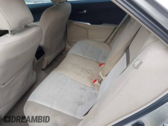 2013 Toyota Camry LE z VIN 4T1BD1FK6DU095847, wystawiony jako IAAI lot #41456690 z przebiegiem 72 984 mil mil oraz . Historia ofert i sprzedaży dostępna na DreamBid. Obrazek 8.