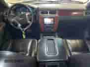 2011 Chevrolet Suburban с VIN 1GNWKMEG0BR154280, выставлен на аукционе Copart как лот 78171954 с пробегом 205 045 миль миль и Чистый • Clean title. История ставок и продаж доступна на DreamBid. Изображение 8.