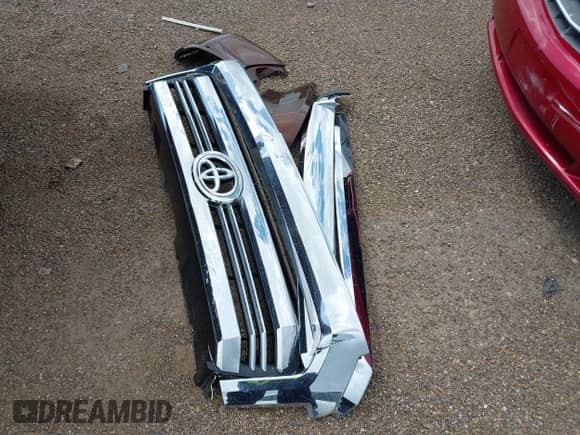 2016 Toyota Tundra Platinum с VIN 5TFAW5F1XGX553269, выставлен на аукционе IAAI как лот 43208533 с пробегом 65 144 миль миль и . История ставок и продаж доступна на DreamBid. Изображение 12.