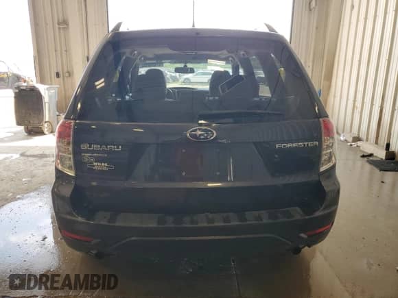 2012 Subaru Forester X Premium z VIN JF2SHBDC3CH432154, wystawiony jako Copart lot #67928015 z przebiegiem 110 842 mil mil oraz Czysty tytuł • Clean title. Historia ofert i sprzedaży dostępna na DreamBid. Obrazek 6.