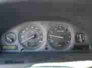 2001 Volvo S60 с VIN YV1RS61R412084860, выставлен на аукционе Copart как лот 77227144 с пробегом 170 853 миль миль и На запчасти • Non repairable. История ставок и продаж доступна на DreamBid. Изображение 9.