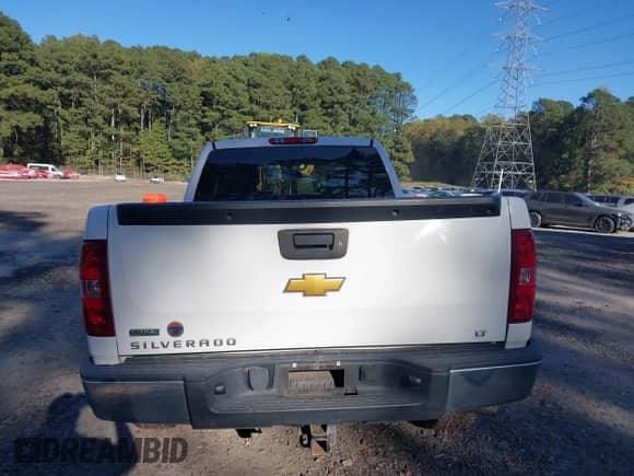 2012 Chevrolet Silverado 1500 LT с VIN 1GCRCSE09CZ305175, выставлен на аукционе IAAI как лот 43354303 с пробегом 88 999 миль миль и . История ставок и продаж доступна на DreamBid. Изображение 16.