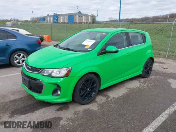 2017 Chevrolet Sonic LT с VIN 1G1JD6SB1H4163702, выставлен на аукционе IAAI как лот 41919183 с пробегом 96 748 миль миль и . История ставок и продаж доступна на DreamBid. Изображение 2.