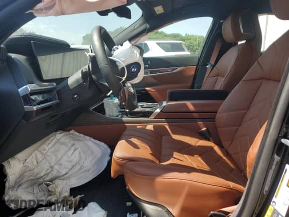 2024 BMW 7 Series with VIN WBA43EH04RCT01566, listed as a Copart auction lot 66264275 with Not provided miles and Salvage title. Bid and sale history available at DreamBid. Image 7.