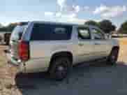 2010 Chevrolet Suburban LT with VIN 1GNUCJE00AR135278, listed as a Copart auction lot 66456925 with Not provided miles and Salvage title. Bid and sale history available at DreamBid. Image 3.