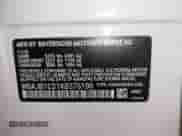 2019 BMW 5 Series 530e xDrive z VIN WBAJB1C51KB376190, wystawiony jako IAAI lot #41610326 z przebiegiem 22 089 mil mil oraz . Historia ofert i sprzedaży dostępna na DreamBid. Obrazek 9.