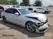 2017 BMW 3 Series 330i xDrive with VIN WBA8D9C38HA004785, listed as a Copart auction lot 66630725 with 50,040 mi miles and Salvage title. Bid and sale history available at DreamBid. Image 4.