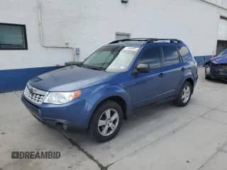 2012 Subaru Forester X z VIN JF2SHABC9CH403321, wystawiony jako Copart lot #71985805 z przebiegiem 165 651 mil mil oraz Czysty tytuł • Clean title. Historia ofert i sprzedaży dostępna na DreamBid. Obrazek 1.