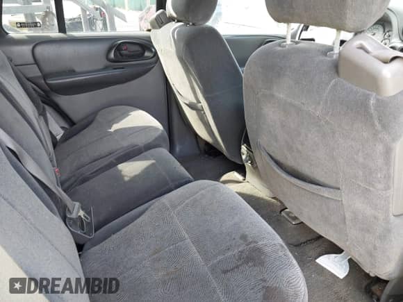 2002 Chevrolet TrailBlazer LS с VIN 1GNDS13S722144562, выставлен на аукционе IAAI как лот 41886571 с пробегом Не указан миль и . История ставок и продаж доступна на DreamBid. Изображение 8.