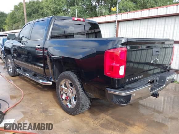 2017 Chevrolet Silverado 1500 LTZ с VIN 3GCPCSEC2HG517652, выставлен на аукционе IAAI как лот 42436403 с пробегом 107 582 миль миль и . История ставок и продаж доступна на DreamBid. Изображение 3.