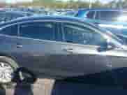 2018 Chevrolet Malibu LT z VIN 1G1ZD5ST8JF166998, wystawiony jako IAAI lot #43354038 z przebiegiem 100 794 mil mil oraz . Historia ofert i sprzedaży dostępna na DreamBid. Obrazek 12.