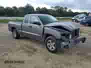 2007 Dodge Dakota ST with VIN 1D7HE22K37S218968, listed as a Copart auction lot 67619575 with 182,126 mi miles and Salvage title. Bid and sale history available at DreamBid. Image 4.