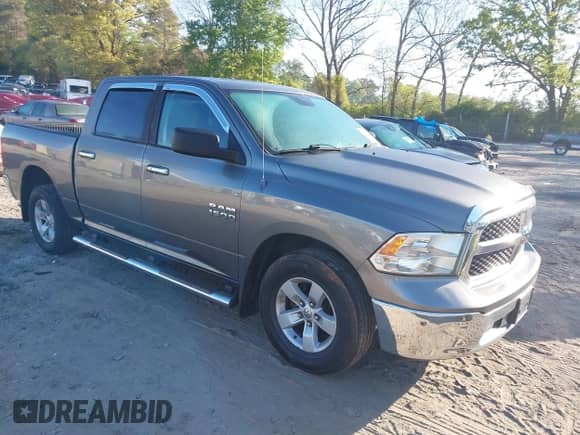 2013 Ram 1500 SLT z VIN 1C6RR6LG8DS532302, wystawiony jako IAAI lot #42038518 z przebiegiem 146 523 mil mil oraz . Historia ofert i sprzedaży dostępna na DreamBid. Obrazek 1.