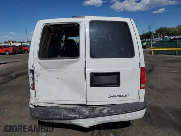 1997 Chevrolet Astro Cargo с VIN 1GCDL19WXVB210722, выставлен на аукционе Copart как лот 58038785 с пробегом 107 351 миль миль и Списание • Salvage title. История ставок и продаж доступна на DreamBid. Изображение 6.