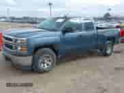 2014 Chevrolet Silverado 1500 Work Truck z VIN 1GCVKPEH1EZ141556, wystawiony jako IAAI lot #41866774 z przebiegiem 158 279 mil mil oraz . Historia ofert i sprzedaży dostępna na DreamBid. Obrazek 2.