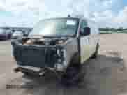 2018 Chevrolet Express Cargo с VIN 1GCWGAFPXJ1173441, выставлен на аукционе IAAI как лот 43381026 с пробегом 102 032 миль миль и . История ставок и продаж доступна на DreamBid. Изображение 6.