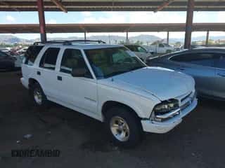 2001 Chevrolet Blazer LT с VIN 1GNCS13W412203936, выставлен на аукционе IAAI как лот 43173781 с пробегом 193 875 миль миль и . История ставок и продаж доступна на DreamBid. Изображение 1.