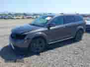 2019 Dodge Journey Crossroad z VIN 3C4PDDGG3KT779770, wystawiony jako IAAI lot #42169901 z przebiegiem 124 269 mil mil oraz . Historia ofert i sprzedaży dostępna na DreamBid. Obrazek 2.