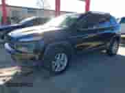 2014 Jeep Cherokee Latitude с VIN 1C4PJMCB2EW165777, выставлен на аукционе IAAI как лот 43404803 с пробегом 143 040 миль миль и . История ставок и продаж доступна на DreamBid. Изображение 2.