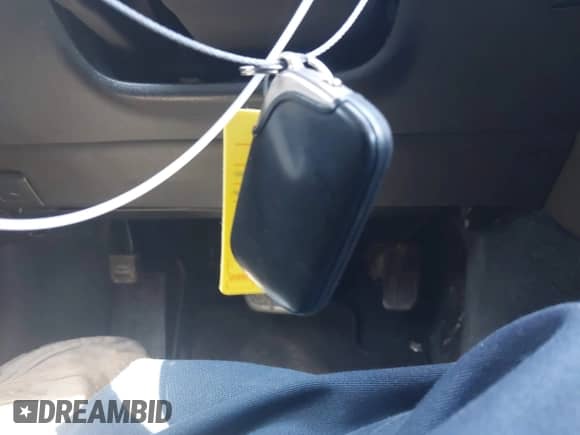 2009 Lexus IS 250 z VIN JTHBK262695093466, wystawiony jako IAAI lot #42514031 z przebiegiem 144 574 mil mil oraz . Historia ofert i sprzedaży dostępna na DreamBid. Obrazek 11.