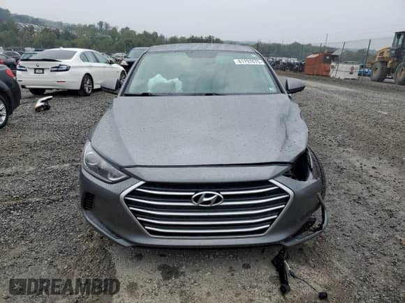 2018 Hyundai Elantra SEL с VIN 5NPD84LF4JH268958, выставлен на аукционе Copart как лот 81797675 с пробегом 23 902 миль миль и Списание • Salvage title. История ставок и продаж доступна на DreamBid. Изображение 5.