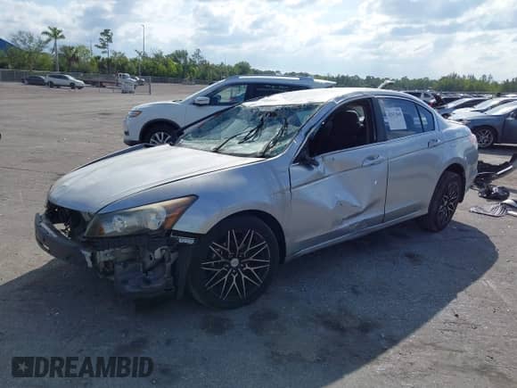 2012 Honda Accord LX Premium с VIN 1HGCP2F48CA027252, выставлен на аукционе IAAI как лот 42011848 с пробегом 88 443 миль миль и . История ставок и продаж доступна на DreamBid. Изображение 19.