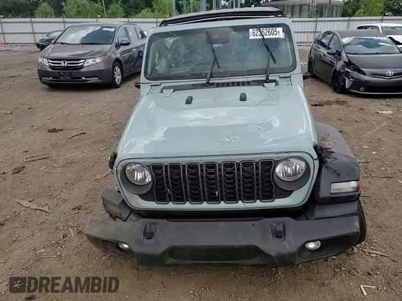 2024 Jeep Wrangler Sport S с VIN 1C4PJXDG5RW246631, выставлен на аукционе Copart как лот 62352605 с пробегом 35 796 миль миль и Списание • Salvage title. История ставок и продаж доступна на DreamBid. Изображение 14.