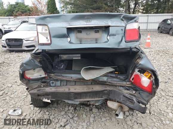 1997 Honda Accord LX with VIN 1HGCD5638VA234390, listed as a Copart auction lot 68820625 with 184,122 mi miles and Salvage title. Bid and sale history available at DreamBid. Image 6.