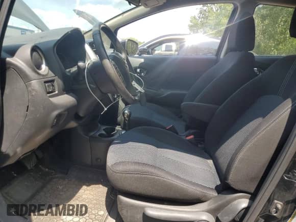 2015 Nissan Note SR с VIN 3N1CE2CP0FL445047, выставлен на аукционе Copart как лот 63109125 с пробегом 97 603 миль миль и На запчасти • Non repairable. История ставок и продаж доступна на DreamBid. Изображение 7.