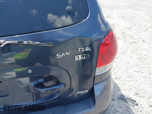 2006 Hyundai Santa Fe GLS с VIN KM8SC73E16U107362, выставлен на аукционе IAAI как лот 42130195 с пробегом 116 929 миль миль и . История ставок и продаж доступна на DreamBid. Изображение 6.