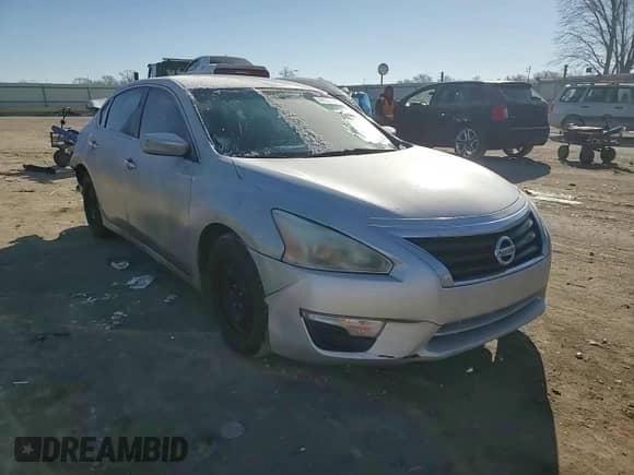 2015 Nissan Altima 2.5 z VIN 1N4AL3AP1FC246755, wystawiony jako Copart lot #46520475 z przebiegiem 218 053 mil mil oraz Szkoda całkowita • Salvage title. Historia ofert i sprzedaży dostępna na DreamBid. Obrazek 10.