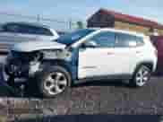 2020 Jeep Compass Latitude с VIN 3C4NJDBB8LT157503, выставлен на аукционе IAAI как лот 42869440 с пробегом 103 074 миль миль и . История ставок и продаж доступна на DreamBid. Изображение 15.