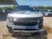 2019 Chevrolet Colorado 2WD Work Truck с VIN 1GCGSBEN4K1350575, выставлен на аукционе Copart как лот 70701185 с пробегом 86 388 миль миль и Чистый • Clean title. История ставок и продаж доступна на DreamBid. Изображение 5.