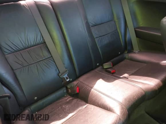 2005 Honda Accord EX-L с VIN 1HGCM82645A002368, выставлен на аукционе IAAI как лот 43335479 с пробегом 255 634 миль миль и . История ставок и продаж доступна на DreamBid. Изображение 8.