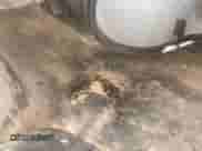 2013 Ford Econoline Cargo Commercial z VIN 1FTNS1EW0DDA17592, wystawiony jako IAAI lot #43589759 z przebiegiem 93 410 mil mil oraz . Historia ofert i sprzedaży dostępna na DreamBid. Obrazek 40.