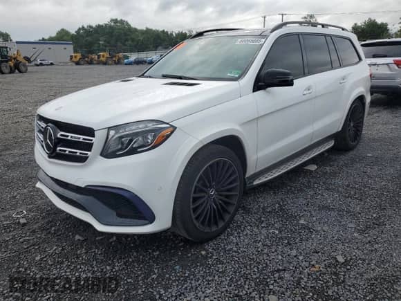 2017 Mercedes-Benz GLS 63 AMG z VIN 4JGDF7FE2HA814583, wystawiony jako Copart lot #66065085 z przebiegiem 134 389 mil mil oraz Szkoda całkowita • Salvage title. Historia ofert i sprzedaży dostępna na DreamBid. Obrazek 1.